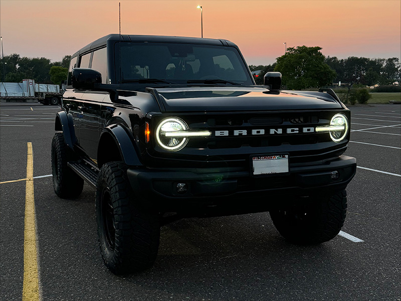 2024 Ford Bronco Kmc Km542 18x9 Nitto Ridge Grappler 35x12 50r18 2024 Ford Bronco Kmc Km542 18x9 Nitto Ridge Grappler 35x12 50r18