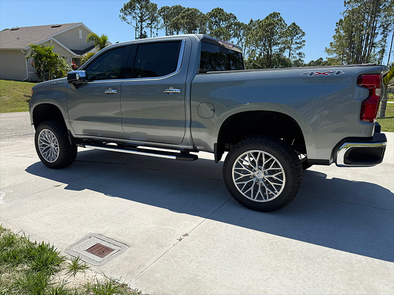 2025 Chevrolet Silverado 1500 Tis Offroad 566 22x10 Versatyre X Terrain 35x12 50r22 2025 Chevrolet Silverado 1500 Tis Offroad 566 22x10 Versatyre X Terrain 35x12 50r22